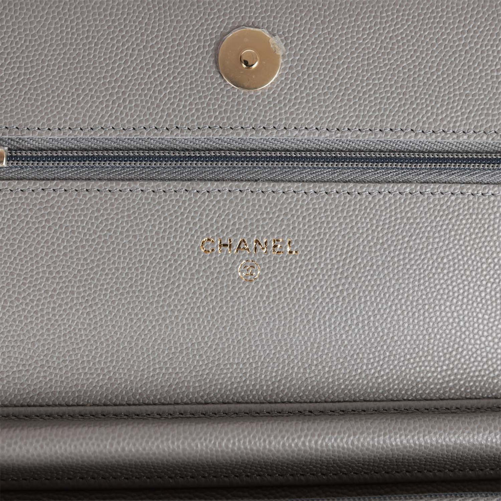 Wallet on Grey Light Hardware